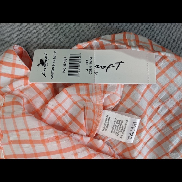 🎅🏻 3/$50 2x 👯‍♀️Host Pick⚡️ Foxcroft Crinkle Texture Tattersall Shirt - Picture 7 of 9